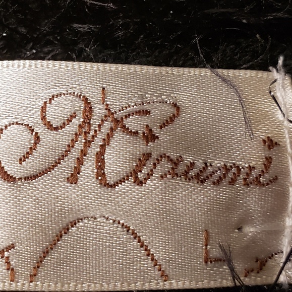 💛2/$20💛Gorgeous dressy black sweater with pearls - Picture 4 of 6